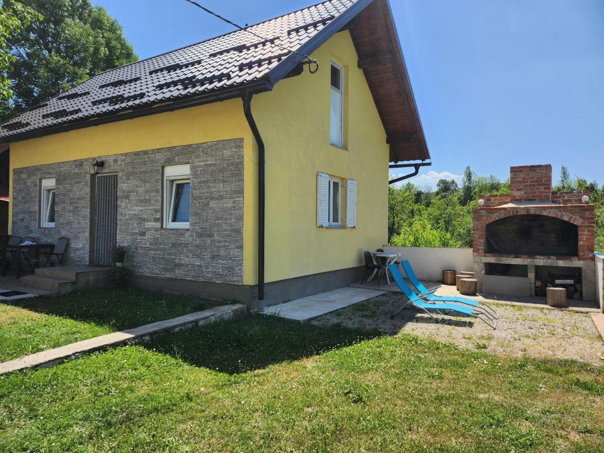 Apartment & Room Toma Smoljanac Bagian luar foto
